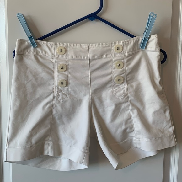 The Limited Shorts - Picture 1 of 4